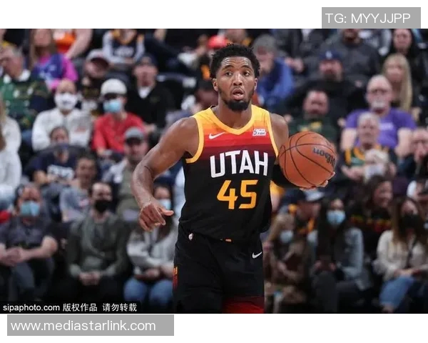 战术革新！新教练如何激活米切尔？