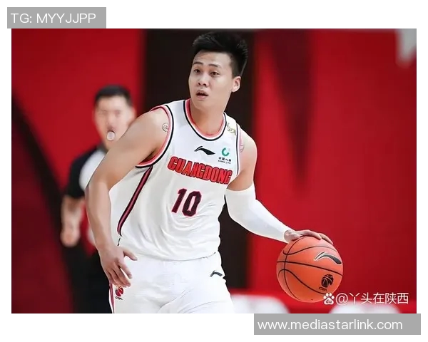 CBA球员转会市场迎新变化 多支球队频频动作强化阵容竞争力